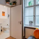 Daire Hochwertiges City-Apartment Am Hansaplatz Berlin