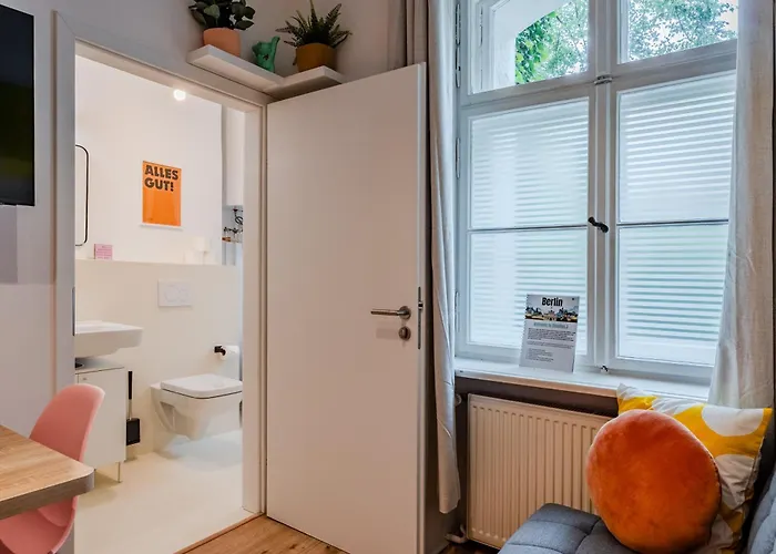 Apartament Vibrant Micro-Apartment - Cozy, Central&Self Checkin Berlin