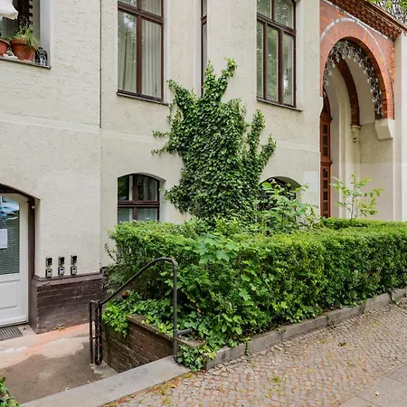 Hochwertiges City-apartment Am Hansaplatz Apartamento Berlim